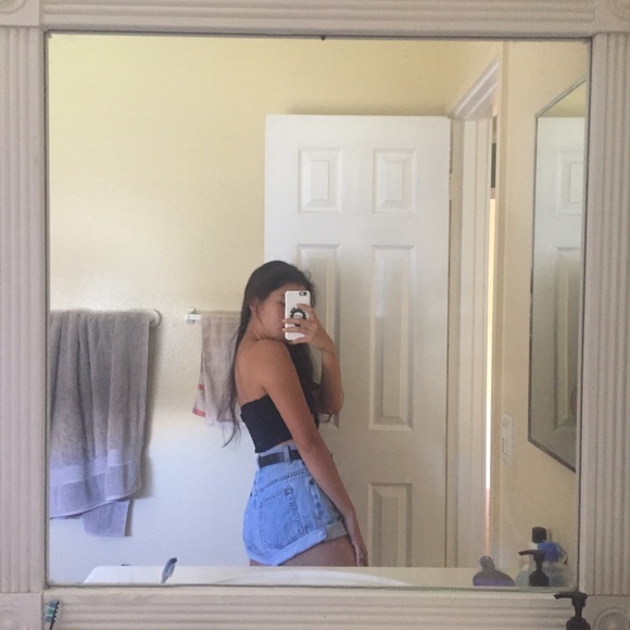 vintage high waisted denim shorts - Picture 3 of 5